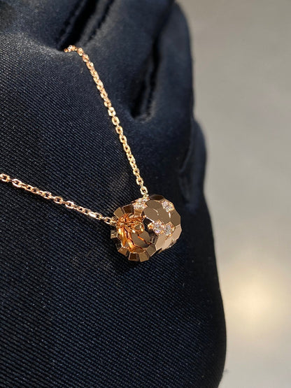 [KELA]BEE LOVE DIAMOND NECKLACE