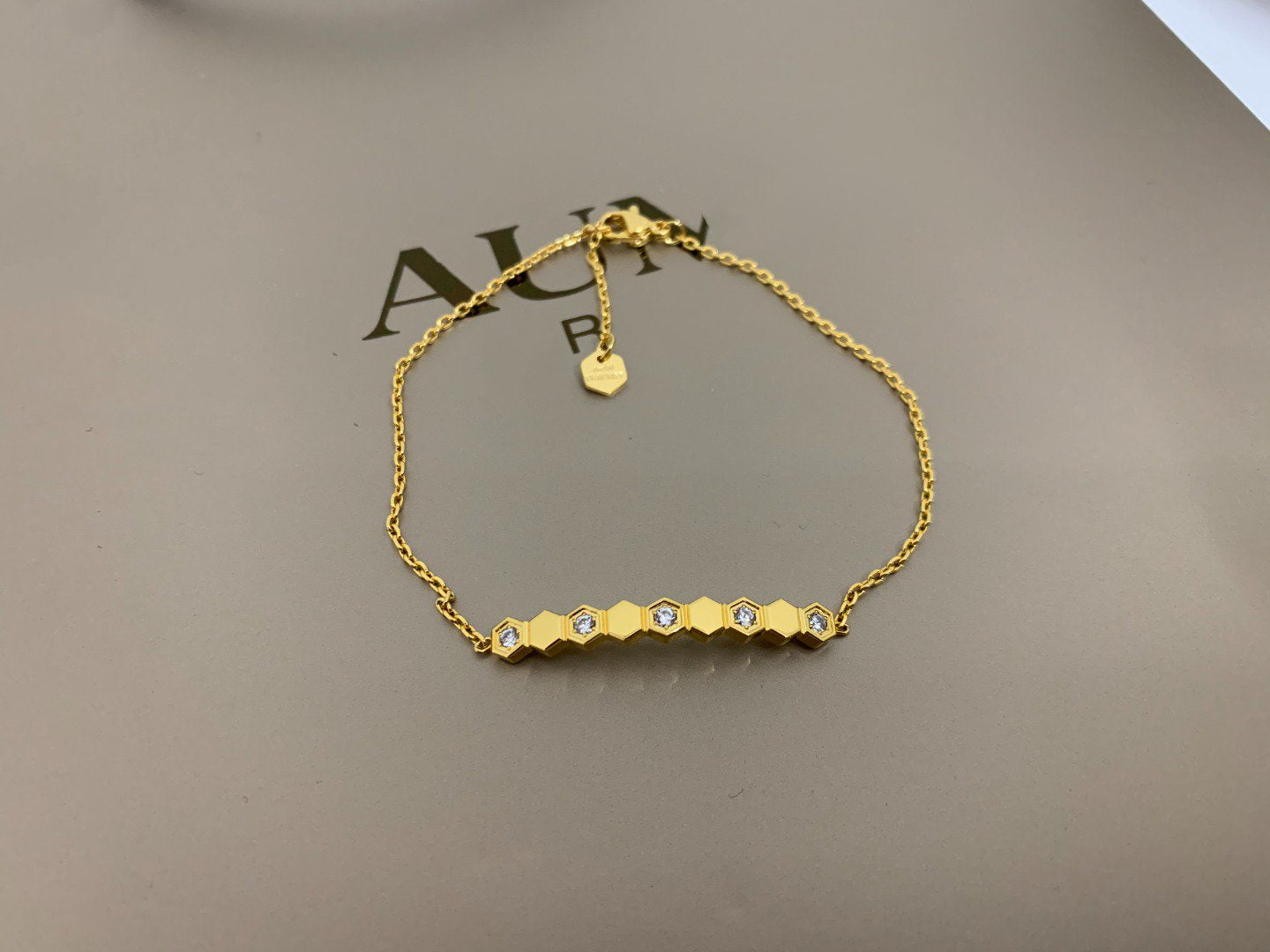 [KELA]BEE LOVE BRACELET DIAMOND
