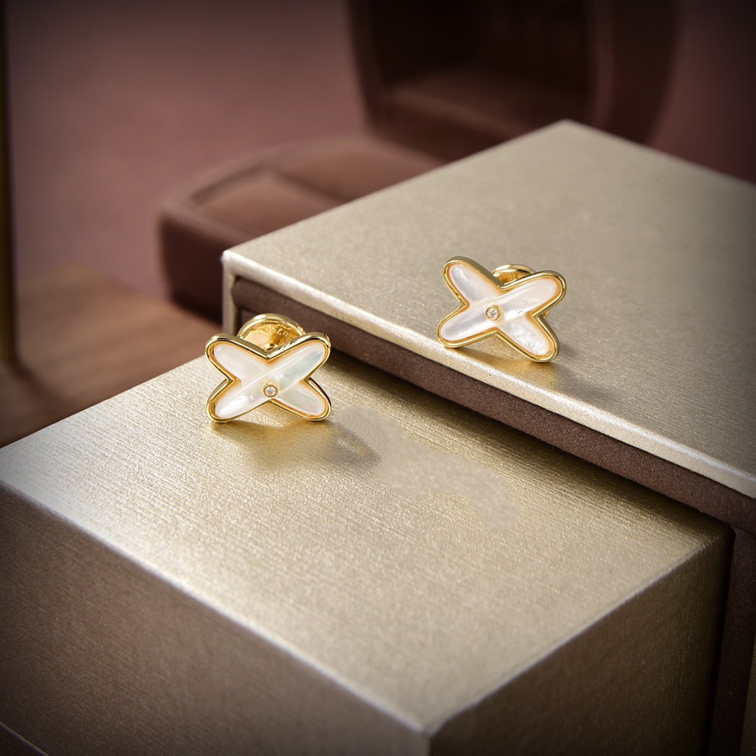 [KELA]JEUX DE WHITE MOP GOLD DIAMOND EARRINGS