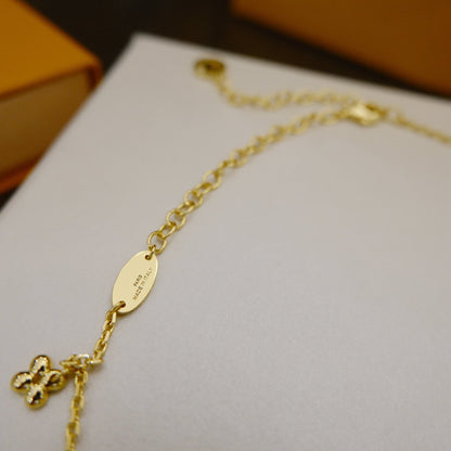 [KELA]BLOOMING SUPPLE NECKLACE BRASS