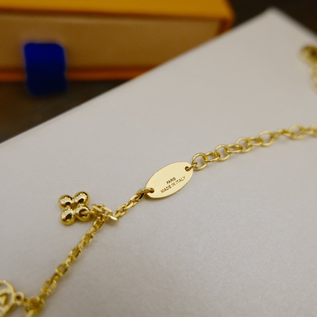 [KELA]BLOOMING SUPPLE NECKLACE BRASS