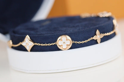 [KELA]LEAF CLOVER BRACELET