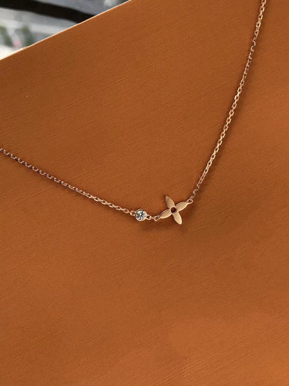 [KELA]BLOSSOM PENDANT ROSE GOLD AND DIAMOND