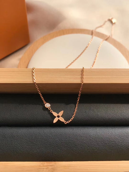 [KELA]BLOSSOM PENDANT ROSE GOLD AND DIAMOND