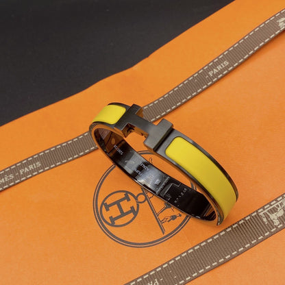 [KELA]CLIC HM SO BLACK YELLOW BRACELET