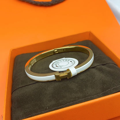 [KELA]CLASSIC HM CLIC WHITE 8MM ENAMEL BRACELET