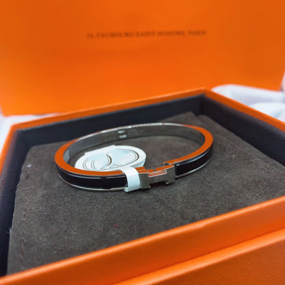 [KELA]CLASSIC HM CLIC BLACK 8MM ENAMEL BRACELET