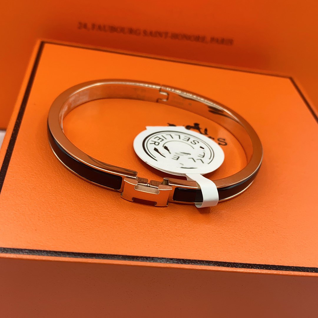 [KELA]CLASSIC HM CLIC BLACK 8MM ENAMEL BRACELET
