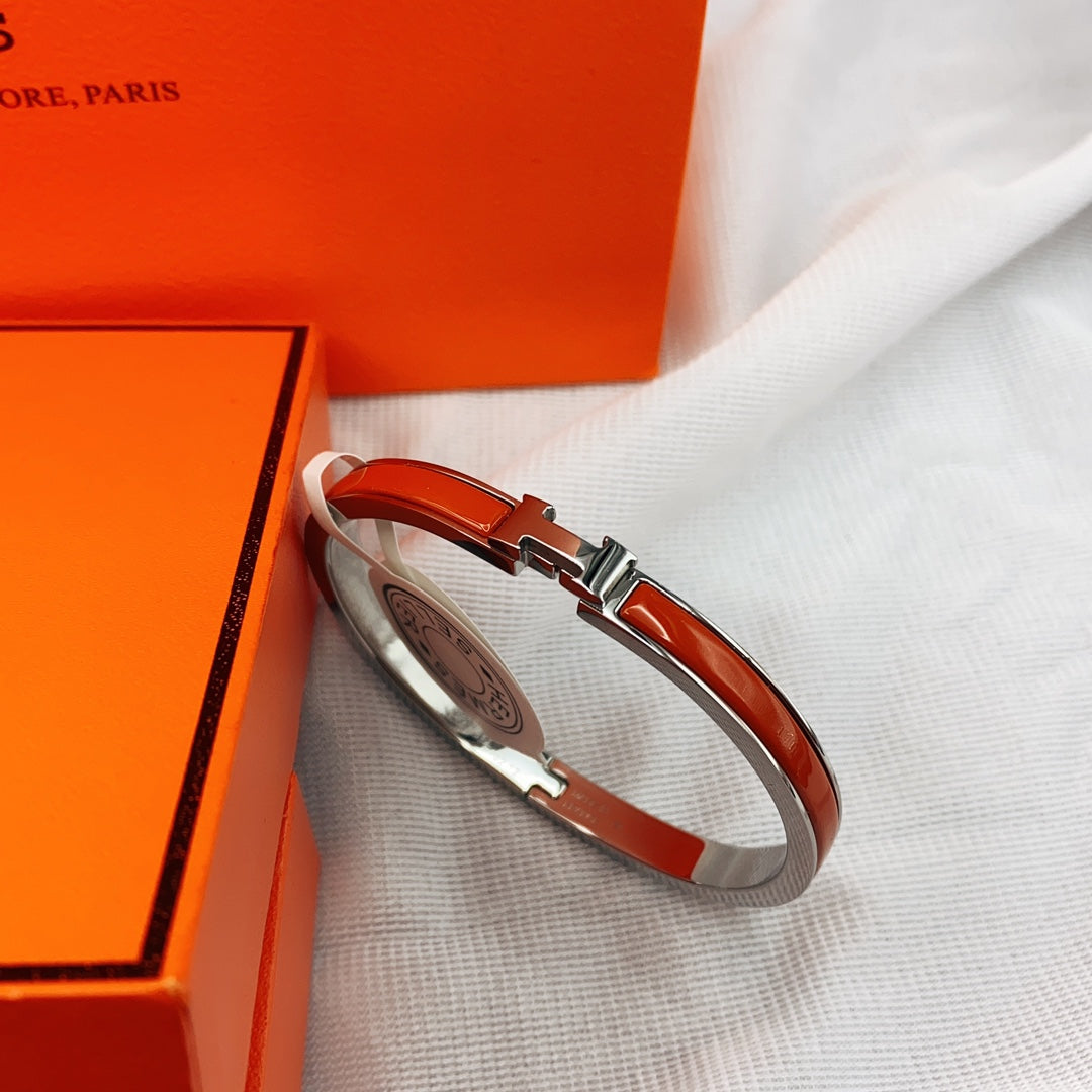 [KELA]CLASSIC HM CLIC RED 8MM ENAMEL BRACELET