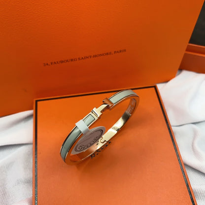[KELA]CLASSIC HM CLIC GREEN 8MM ENAMEL BRACELET