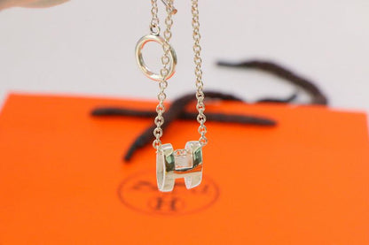 [KELA]HM NECKLACE H LETTER OVAL SERIES