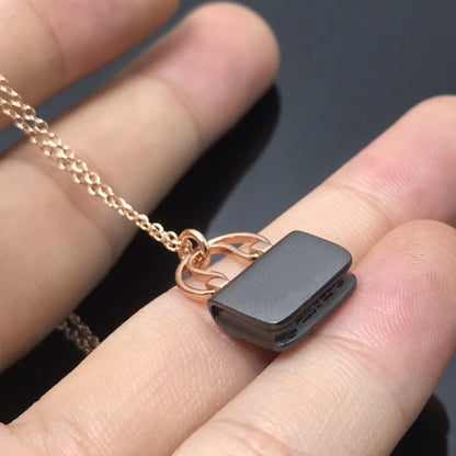 [KELA]WOMEN'S HM AMULETTES CONSTANCE PENDANT NECKLACE
