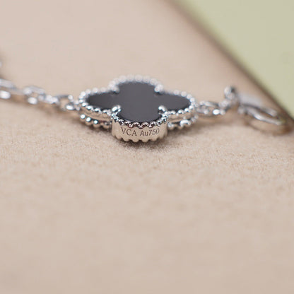 [KELA]LUCKY CLOVER 5-MOTIF BRACELET - BLACK OXNY COLLECTION