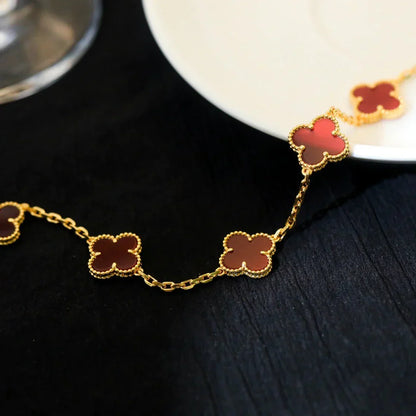 [KELA]LUCKY CLOVER 5-MOTIF BRACELET - RED CARNELIAN COLLECTION