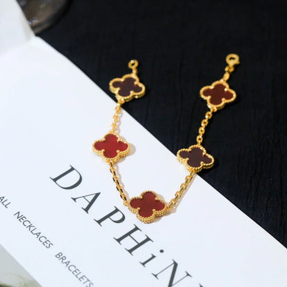 [KELA]LUCKY CLOVER 5-MOTIF BRACELET - RED CARNELIAN COLLECTION
