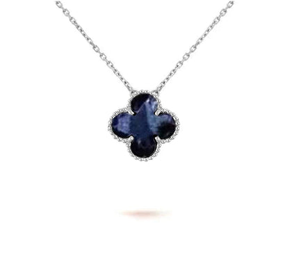 [KELA]15MM CLOVER FLOWER PENDANT NECKLACE WHITE GOLD COLLECTION