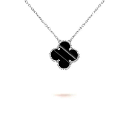 [KELA]15MM CLOVER FLOWER PENDANT NECKLACE WHITE GOLD COLLECTION