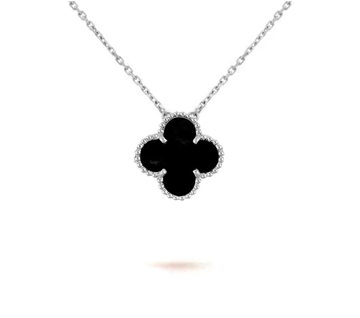 [KELA]15MM CLOVER FLOWER PENDANT NECKLACE WHITE GOLD COLLECTION