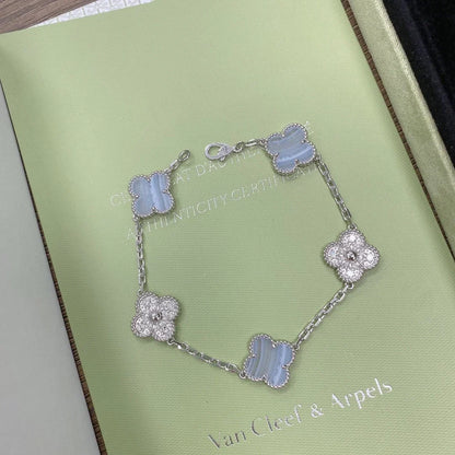 [KELA]LUCKY CLOVER 5-MOTIF BRACELET - PURPLE CHALCEDONY COLLECTION