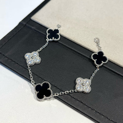 [KELA]LUCKY CLOVER 5-MOTIF BRACELET - BLACK OXNY COLLECTION