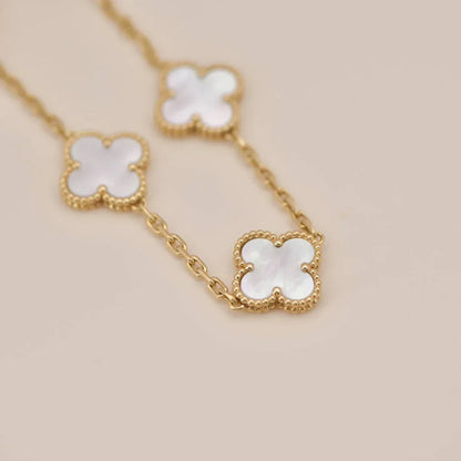 [KELA]LUCKY CLOVER 5-MOTIF BRACELET - WHITE MOTHER-OF-PEARL COLLECTION