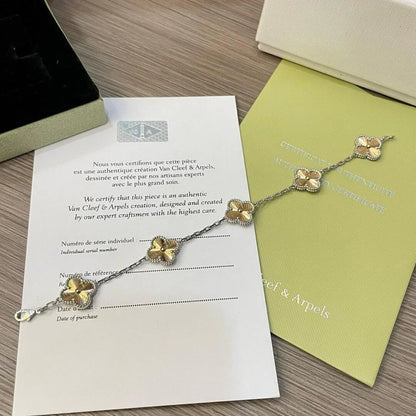 [KELA]LUCKY CLOVER 5-MOTIF BRACELET - LASER COLLECTION