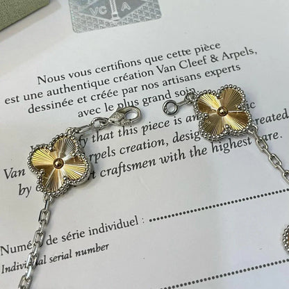 [KELA]LUCKY CLOVER 5-MOTIF BRACELET - LASER COLLECTION